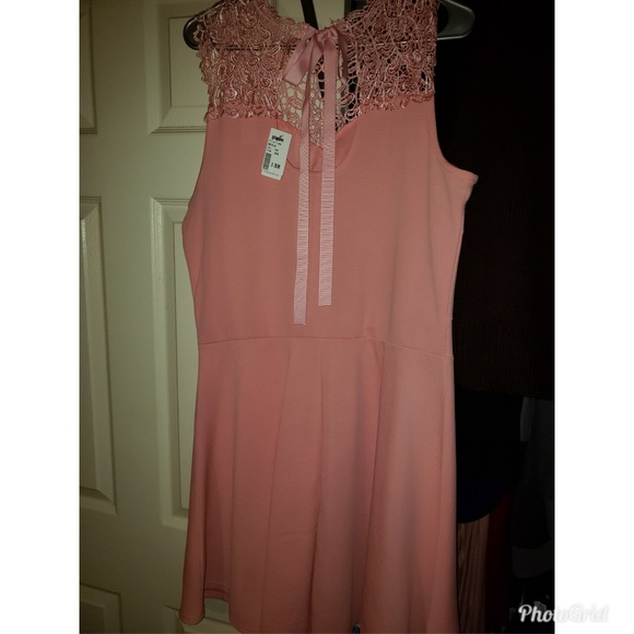 Pink Dress - Picture 2 of 3